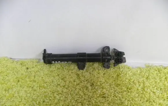 Jaguar XJ X351 Headlight washer spray nozzle