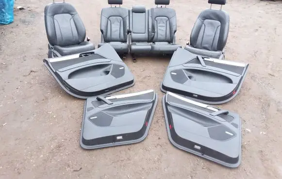 Audi Q7 4L Seat set 