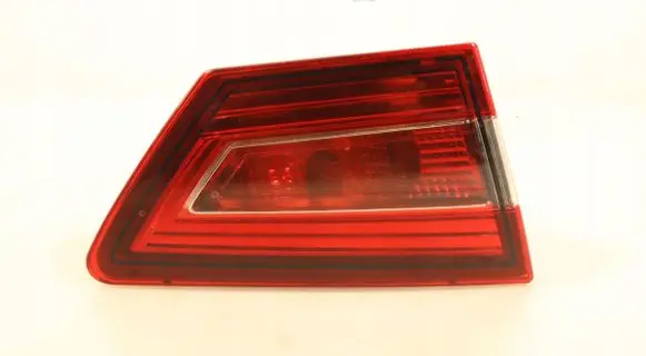 Renault Clio IV Rear/tail lights E212023
