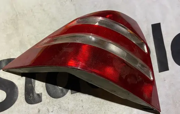 Mercedes-Benz S W220 Rear/tail lights A2208200164 2208200164