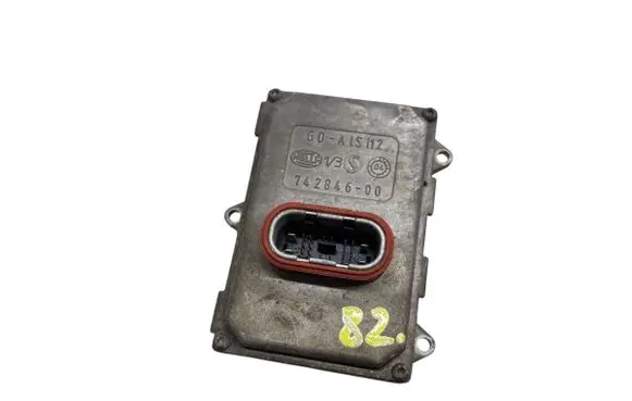 Audi A6 S6 C6 4F Headlight ballast module Xenon 4F0941329