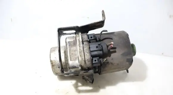 Skoda Fabia Mk1 (6Y) Power steering pump