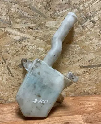 Ford Mondeo Mk III Windshield washer fluid reservoir/tank 1S7117618AB