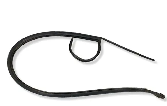 BMW X5 E53 Rubber seal rear door 7008975
