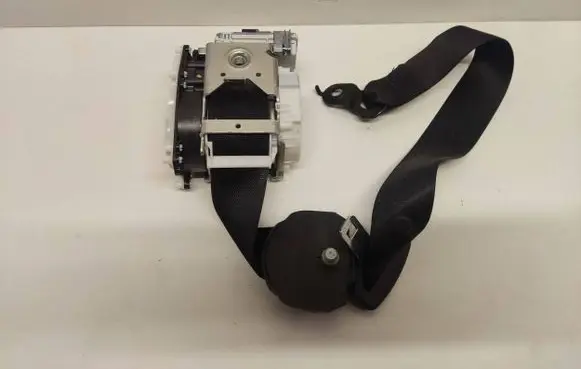 Mercedes-Benz ML W164 Front seatbelt 34066978C