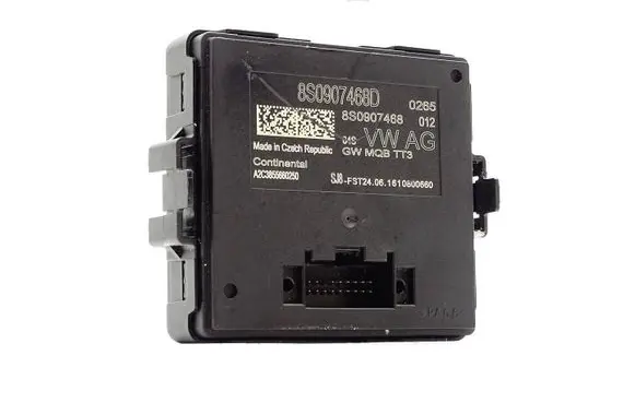 Audi TT TTS Mk2 Gateway control module 8S0907468D 8S0907468 A2C3855660250