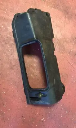 BMW 5 E60 E61 Air filter box cover 7787254