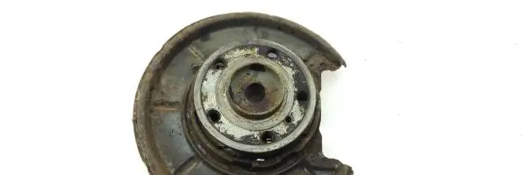 Rear wheel hub