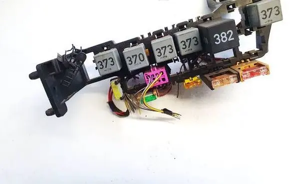 Audi A4 S4 B5 8D Fuse box set 8d1937545