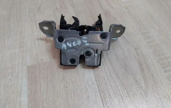 Toyota Aygo AB40 Tailgate/trunk/boot lock/catch/latch AYGOIIZAMEKKLAPY
