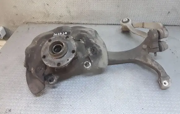 Audi A6 S6 C6 4F Front wheel hub spindle knuckle