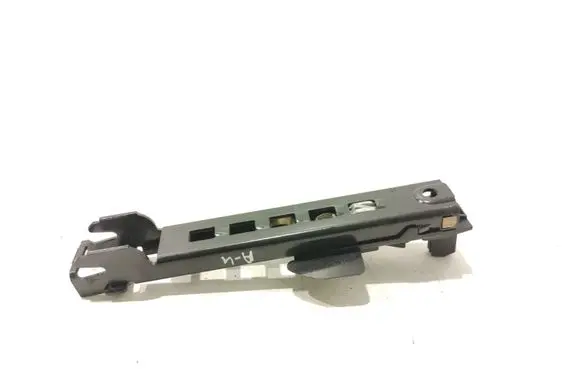 Audi A4 S4 B7 8E 8H Seat belt adjustment motor 8E0857833