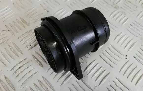 Citroen C5 Aircross Mass air flow meter V759708580