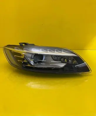 Audi Q7 4L Headlight/headlamp 4L0941004AD