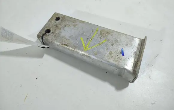 Tesla Model 3 Front bumper shock/impact absorber 51647400111