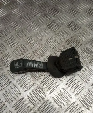 BMW 5 E39 Indicator stalk