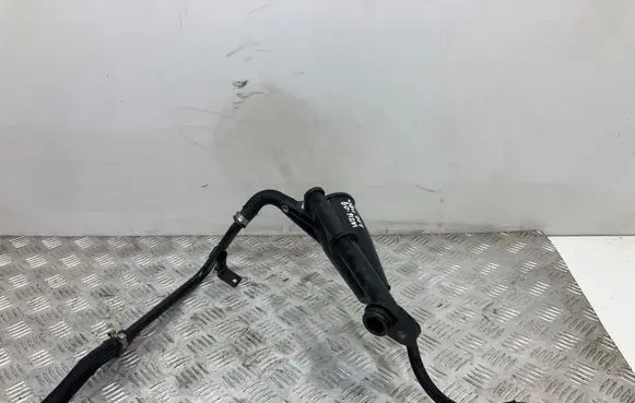 Opel Insignia A Oil breather separator 70330351 55567249 565581915