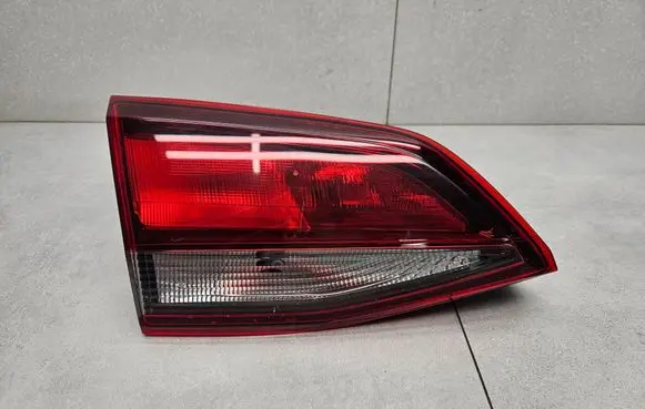 Opel Astra K Tailgate rear/tail lights 13427514