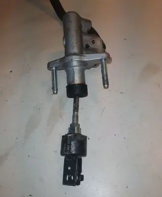 Toyota Corolla Verso E121 Clutch master cylinder 62846001691