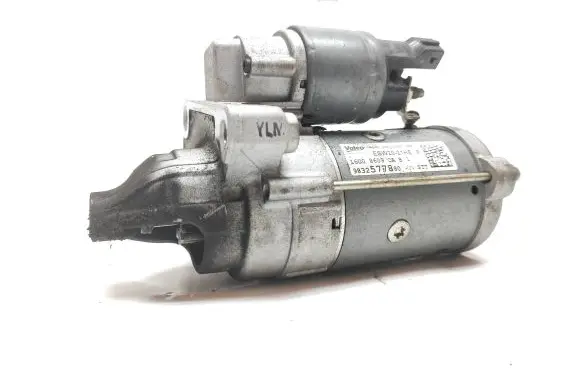 Peugeot 208 Starter motor 9832577880 ESW2021HE 16608609QA