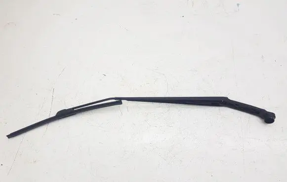 Subaru Legacy Windshield/front glass wiper blade 