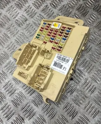 KIA Optima Fuse box set 919552T010 ASSMSMART
