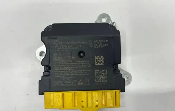 Mercedes-Benz C W206 Airbag control unit/module A2069009418 0285020546 A2069025507