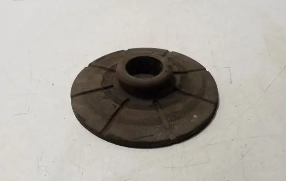 Opel Zafira C Rear coil spring rubber mount 90538496