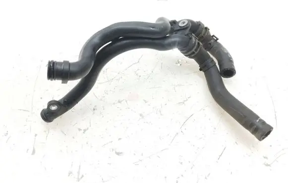 Volkswagen Touareg II Engine coolant pipe/hose 06E121044G 06E121058E 06E121082C