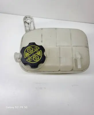 Buick Encore I Coolant expansion tank/reservoir