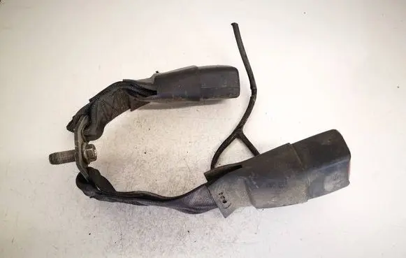 Suzuki SX4 S-Cross Middle seatbelt buckle (rear) 