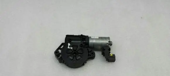 Mercedes-Benz A W176 Sunroof motor/actuator 0390200101