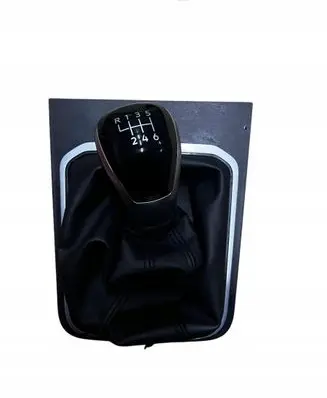 Volkswagen Caddy Gear lever shifter trim leather/knob 2K7711113