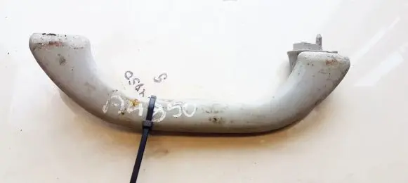 Volkswagen PASSAT B5 Front interior roof grab handle 3B0857607
