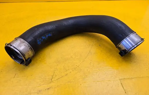 Mercedes-Benz Vito Viano W447 Intercooler hose/pipe A4475280382