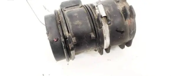 Volvo V50 Mass air flow meter 9645948980 5WK97002