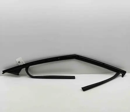 Polestar 2 Front door glass trim molding 31108768