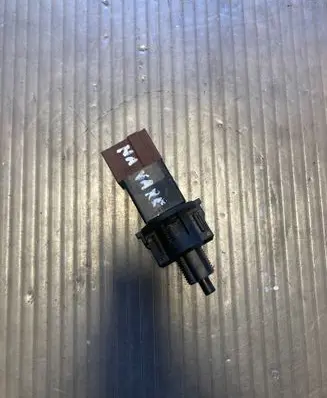 Nissan Navara D40 Brake pedal sensor switch