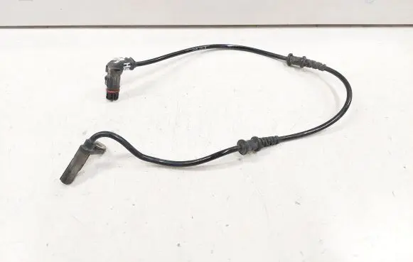 Mercedes-Benz CLC CL203 ABS brake wheel speed sensor 2105406881 A2035400417