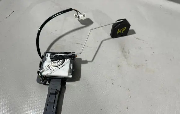 Fuel level sensor