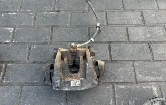 Ford S-MAX Front brake caliper E1GC2011LD