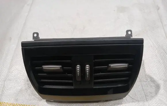 BMW X5 F15 Rear air vent grill 0859306 925201206 3128201