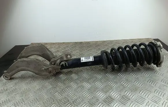 Volvo XC90 Front shock absorber with coil spring P31658004