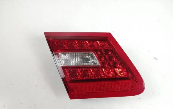 Mercedes-Benz E C207 W207 Tailgate rear/tail lights A2078200364 782003 542501