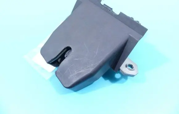 Volvo V40 Tailgate/trunk/boot lock/catch/latch 31335870 IMPRK1306195