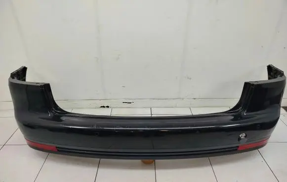 Volkswagen Touran I Rear bumper 1T0807421