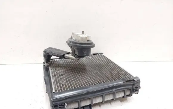 Volkswagen Golf Plus Air conditioning (A/C) radiator (interior) 3C1820103A 4460102931