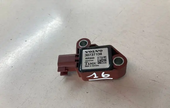 Volvo V50 Airbag deployment crash/impact sensor 30737138