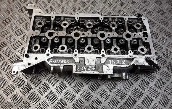 Ford Ranger Engine head rfh9q6090ab