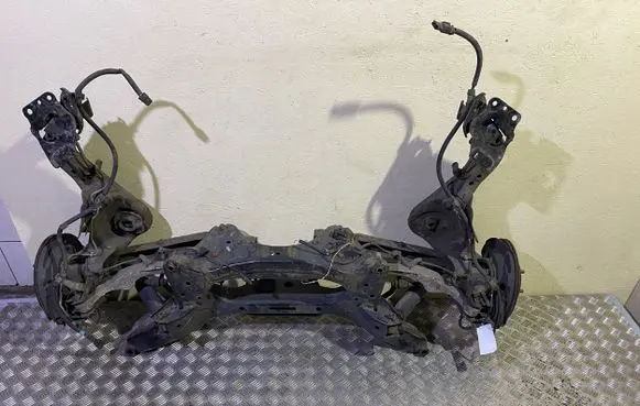 Nissan X-Trail T32 Rear axle beam 